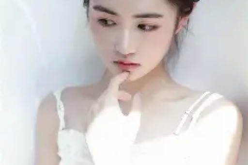 早！4-23丨老年陪伴师月入5000；连锁药店骗保“潜规则”曝光；口头“不干了”公司无需补偿；服务业成为吸纳就业主渠道