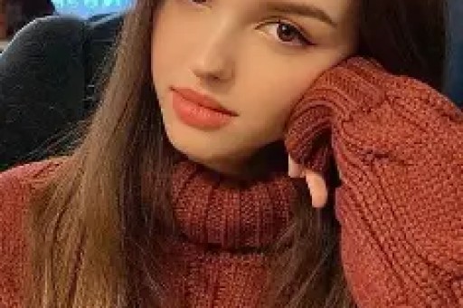 为何范冰冰在明星群集时和很多女星无交流？耍大牌？